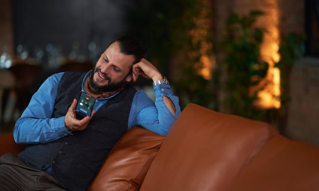 Manuel Cortez: Hörgeräte können auch stylisch und funktionell sein