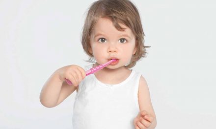 Mundhygiene bei Babys und Kleinkindern